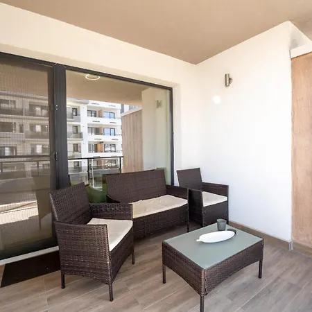Mohost Spot - Business & Leisure With Parking And Balcony * Brašov