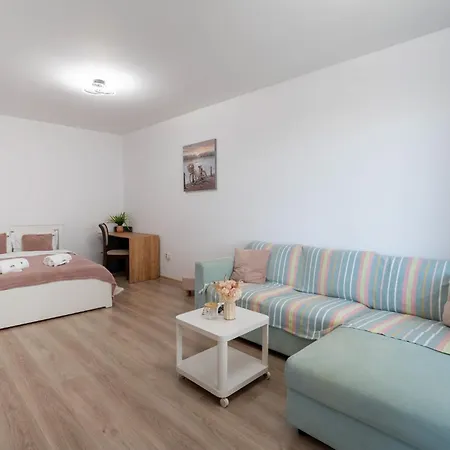 Apartmán Mohost Spot - Business & Leisure With Parking And Balcony Brašov