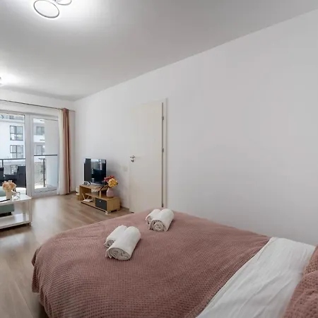 Apartment Mohost Spot - Business & Leisure With Parking And Balcony